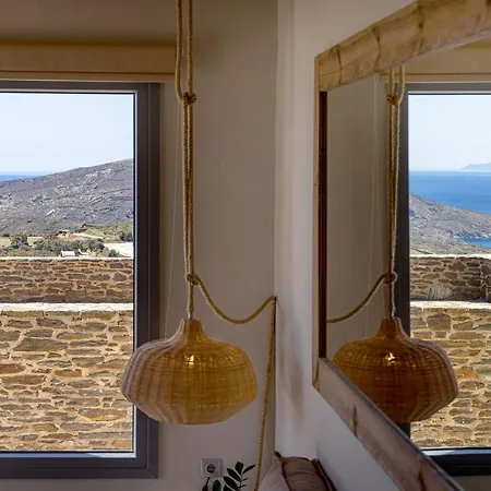 Kapsalos Villa *